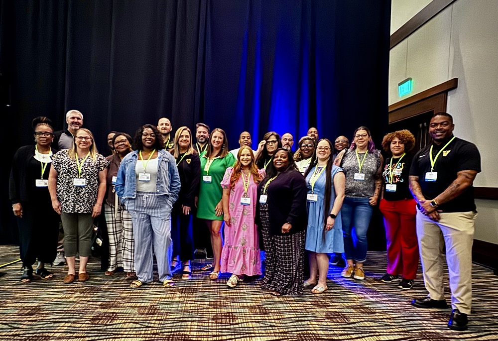 group photo of participants