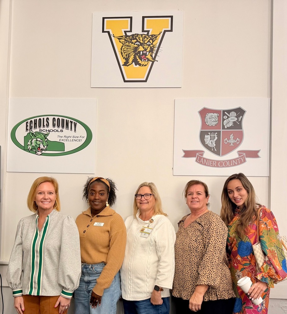 group photo with librarians