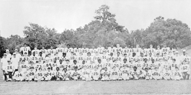 Group photo of the team in 1971