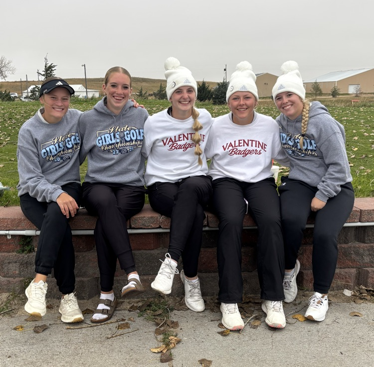 Left to Right: Joni Cox, Rylee Wackler, Sam Sprenger, Grace Murphy and Tierney Miller
