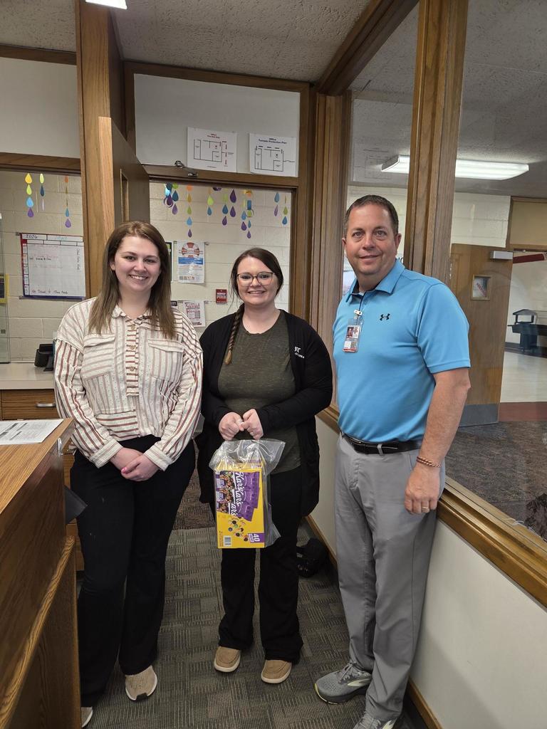UBT Bank with Aprreciation Treats