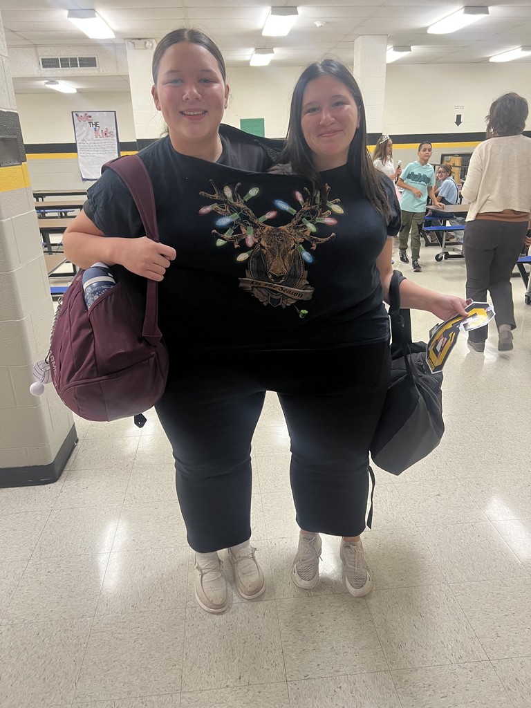 Twin Day 1-Girls in black shirt