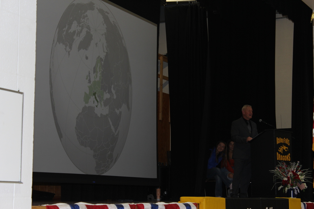 Speaker Tim MacKenzie got the 4th grade involved.