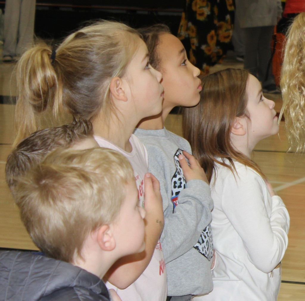 Students & Pledge of Allegiance
