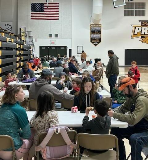 Gym full of visitors