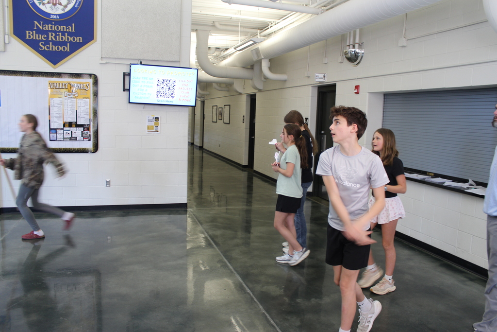 Throwing the paper planes