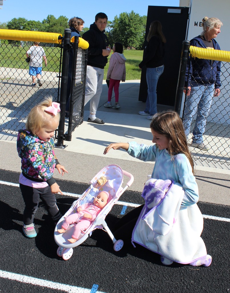 Toddler & Girl