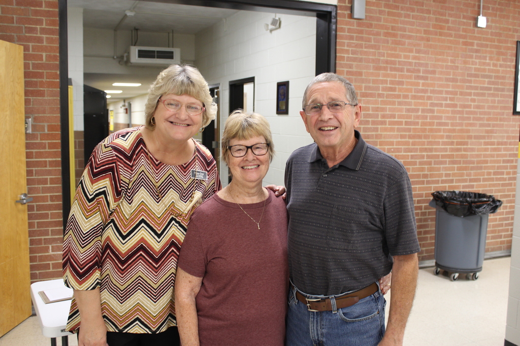 Susan, Sue & Louie
