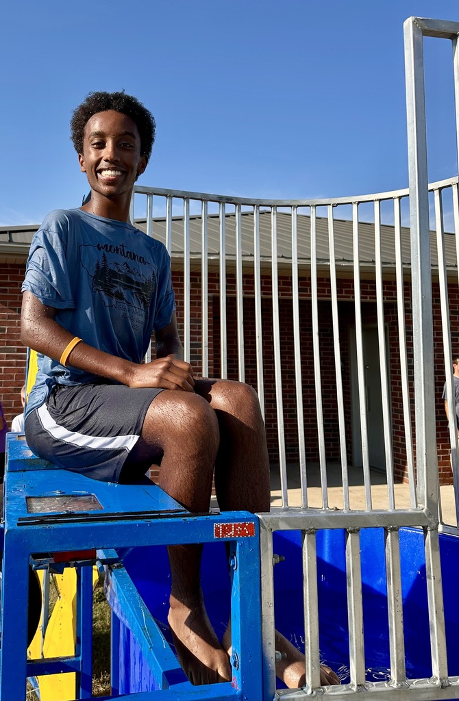 dunk tank