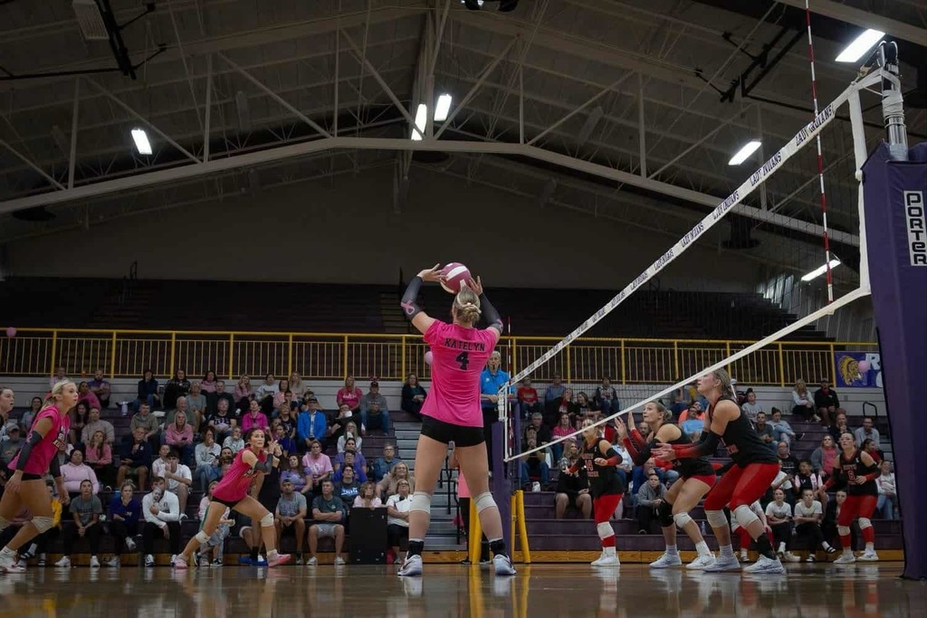 1000 Assists for Junior Katelyn Queen