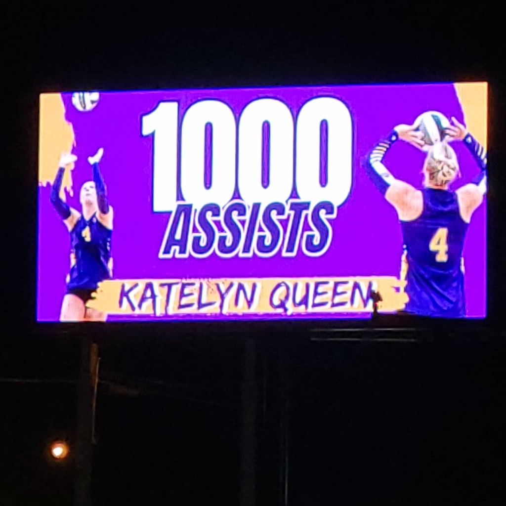 1000 Assists for Junior Katelyn Queen