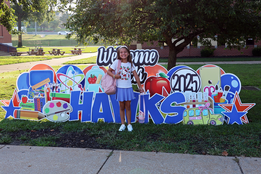 The first day of school was a success, Hawks! 🦅💙🧡 From new friendships to fresh learning opportunities, today set the tone for an amazing 2025–2026 school year. Thank you to our students, staff and families for making the start so memorable. Here’s to everything ahead! ✨📚 #VPPride #LimitlessLearning