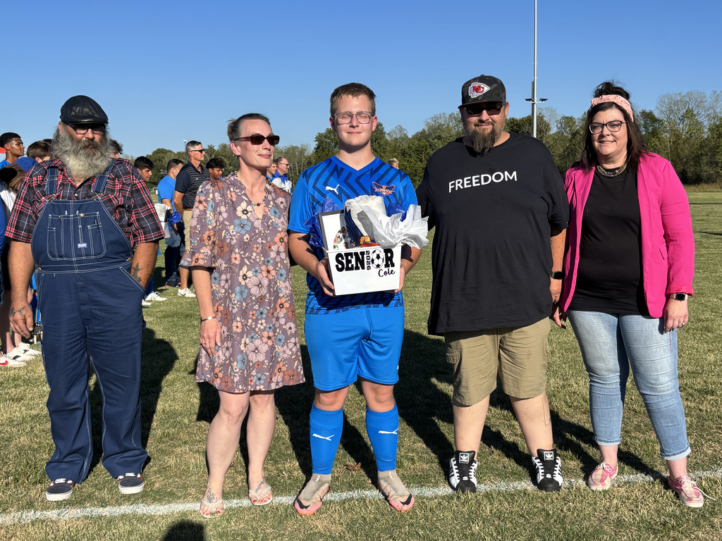 Last Friday, we honored our incredible senior boys soccer players . Alex, Steven, Blake, Gavin, Owen, Andrew, Brandon, Abdul. Jojo and Cole.! 🎉 You’ve given us countless memories and so many reasons to be proud. From the field to academics, your hard work and dedication have already left a mark, and we can’t wait to see all that’s still ahead. Let’s finish strong, Hawks! 💙🧡 #VPPride #GoHawks