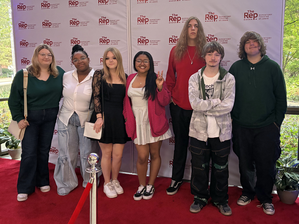 🎭🖊️ Imagination takes the spotlight in our new Creative Arts class! Students have written and performed murder mysteries, brought vignettes to life, and are now creating original monologues around a shared theme. They even took their creativity on the road to see The Woman in Black at The Rep Theater! ✨ #LimitlessLearning #VPPride