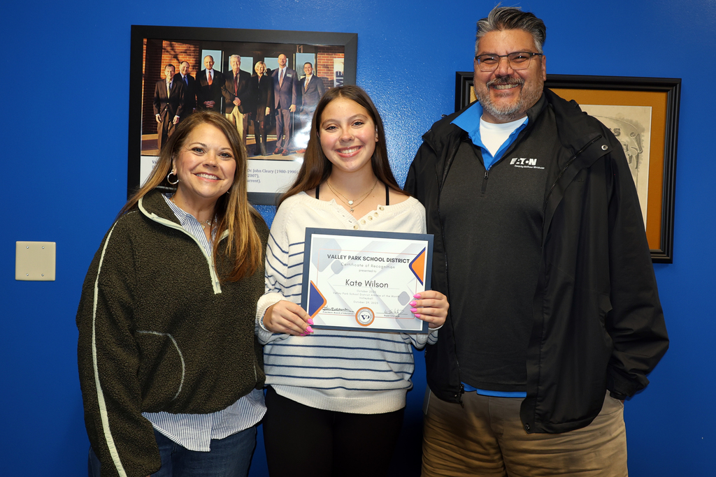 We had plenty to cheer about at last night’s Board of Education meeting! 🎉 From celebrating our Athletes of the Month, Jayden Woensdregt and Kate Miller, to recognizing our VIP Students of VPMS, Tahira Letford and Adrianna Rhodes — the night was full of Hawk Pride! 💙🧡 #VPPride #OneCommunity
