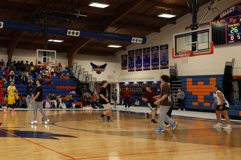 🏀✨ Teachers take the win! ✨🏀 Our Teachers vs. Students Basketball Game was full of energy and school spirit, and the teachers came out on top! 👏 Huge shoutout to our amazing students you made us proud. Start practicing for the rematch! 😉 #VPpride #GoHawks