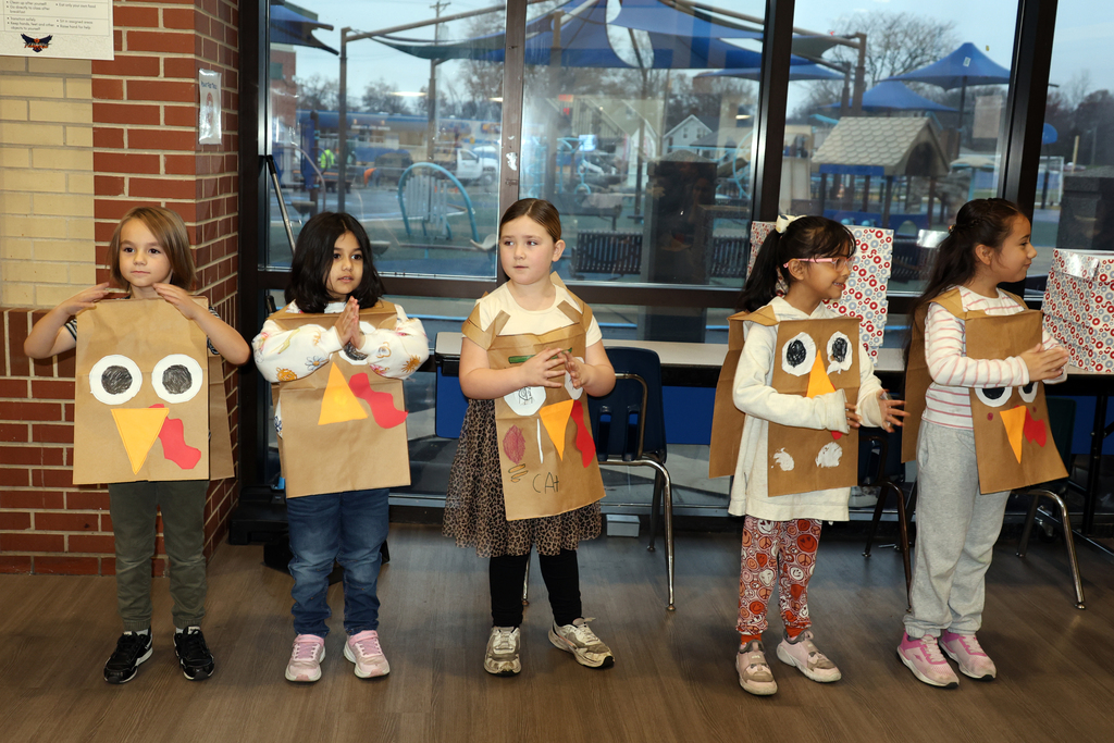🍩 Donuts with Grown-Ups was a Huge Success! 🍩A big THANK YOU to our amazing families for joining us this morning for Donuts with Grown-Ups! We were thrilled to see over 285 attendees sharing smiles, stories, and sweet treats together. 💙Your involvement means the world to us, and events like this remind us how strong and supportive our Valley Park community truly is. Thank you for making this morning so special!  #VPPride #OneCommunity