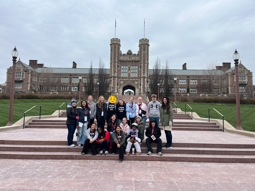📸 Our NJHS students spent the day exploring WashU and getting a glimpse of what their futures could hold. College visits like this help them imagine new possibilities, explore academic pathways, and see how their hard work and leadership today can open doors tomorrow. And a special shoutout to Stella, our amazing tour guide, who wrapped it all together with insight and energy! 💙🧡 #VPPride #OneCommunity