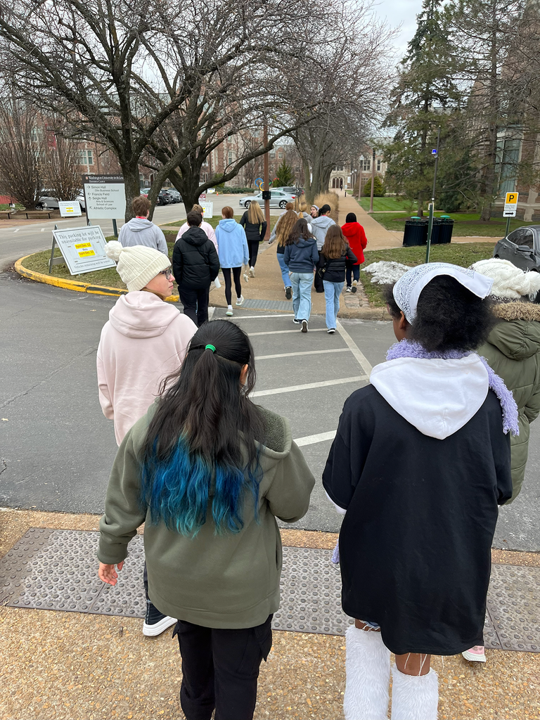 📸 Our NJHS students spent the day exploring WashU and getting a glimpse of what their futures could hold. College visits like this help them imagine new possibilities, explore academic pathways, and see how their hard work and leadership today can open doors tomorrow. And a special shoutout to Stella, our amazing tour guide, who wrapped it all together with insight and energy! 💙🧡 #VPPride #OneCommunity