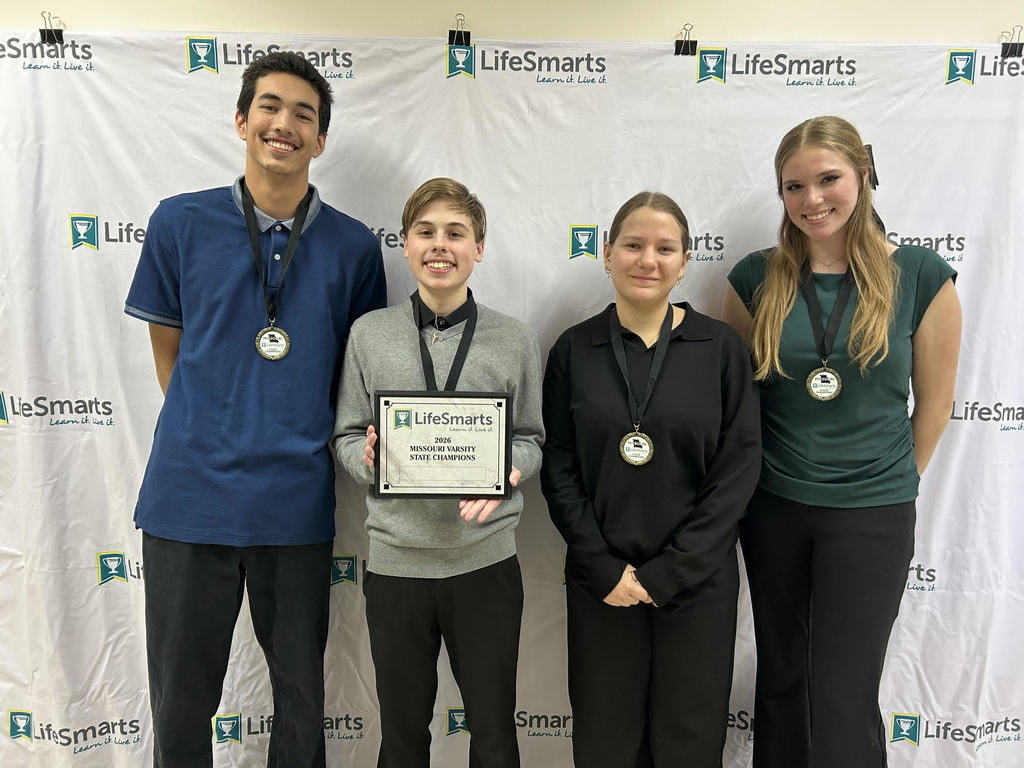 Valley Park FCCLA is headed back to the national stage!  For the second year in a row, our FCCLA students earned first place at the State LifeSmarts Competition and qualified for the National Championship in Orlando this April.  Congratulations to these outstanding students. Your commitment and teamwork continue to make our community proud. 💙🧡 #VPPride #FCCLA #LifeSmarts