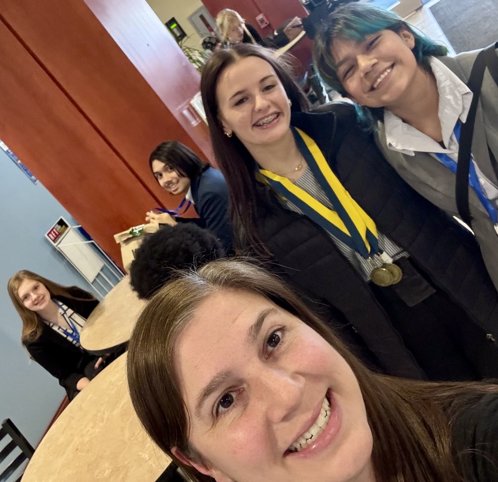Congrats to our FBLA students for strong performances at the District 9 Conference! 💙🧡  State qualifiers: 🏅 Hayden Gunter – 4th, Business Communications 🥇 Naomi Baumann – 1st, Business Law & Public Admin./Mgmt. 🥈 Peter Grittini – 2nd, Public Admin./Mgmt. & HR Mgmt.  Shoutout to Gavi Flores-Garcia, Kenn King & Hayden Gunter for Top 8 in Graphic Design! #VPPride