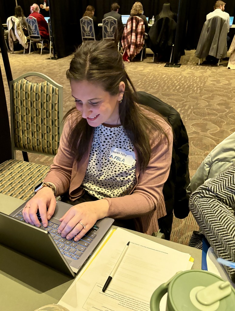 Congrats to our FBLA students for strong performances at the District 9 Conference! 💙🧡  State qualifiers: 🏅 Hayden Gunter – 4th, Business Communications 🥇 Naomi Baumann – 1st, Business Law & Public Admin./Mgmt. 🥈 Peter Grittini – 2nd, Public Admin./Mgmt. & HR Mgmt.  Shoutout to Gavi Flores-Garcia, Kenn King & Hayden Gunter for Top 8 in Graphic Design! #VPPride