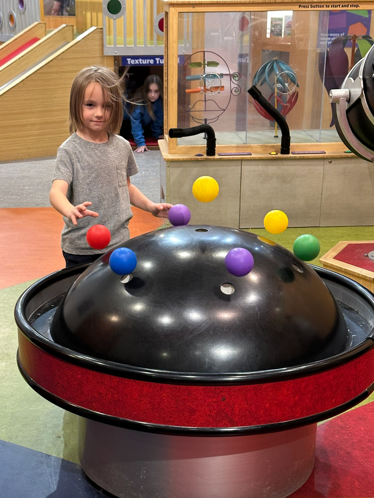 What a night at The Magic House! 💙🧡  Our VPSD families filled the space with curiosity, laughter, and lots of hands-on learning. From climbing and building to experimenting and exploring, it was so fun to see our students light up as they discovered something new around every corner.  A huge thank you to The Magic House for hosting a free night for our Valley Park School District community. Providing this opportunity for our families to learn and play together means more than you know.  We’re grateful for community partners who believe in creating experiences that spark imagination and bring families together. 💫  #VPPride #OneCommunity