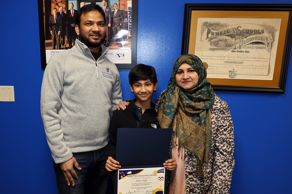 Last night’s Board of Education meeting was packed with reasons to celebrate. 🎉We honored our Athletes of the Month, Aubrey Dibble '26 for Girls Basketball and Rose Hagan '27 for Cheerleading, and recognized our VPES VIP Students, Abrar  '36, Audrey '37 and Xander '38. So much Hawk Pride in one room. Congratulations to each of you. 💙🧡 #VPPride #OneCommunity