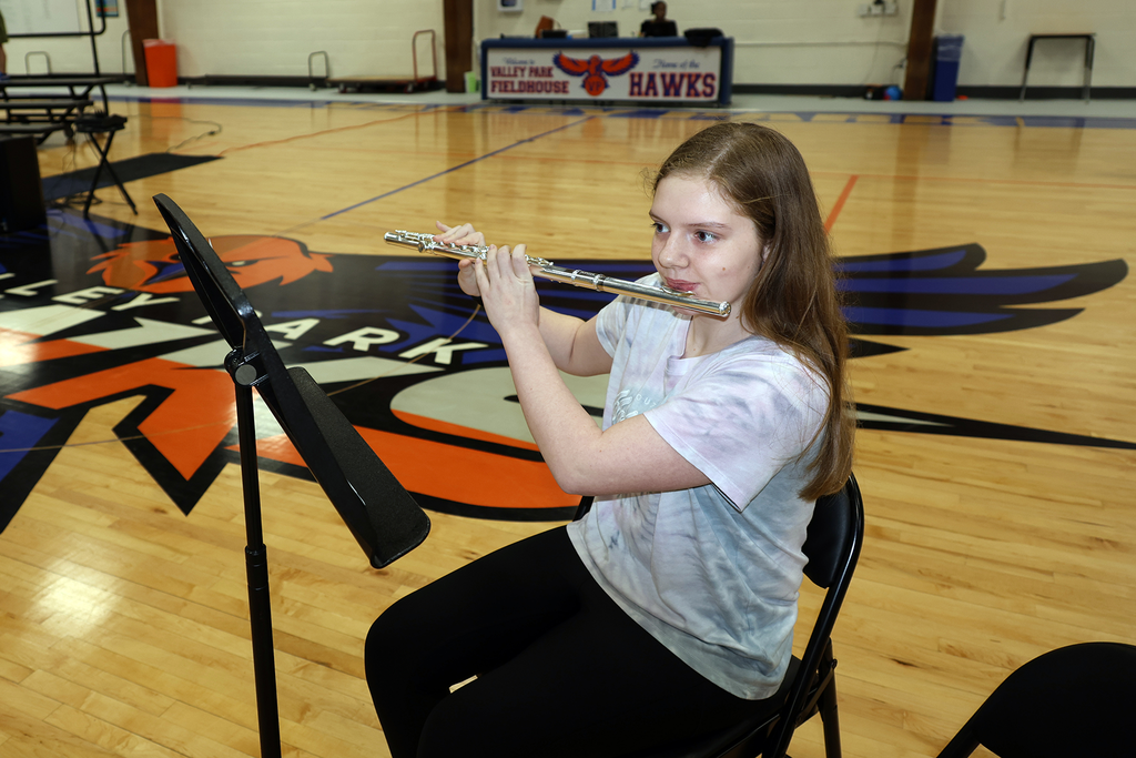 Thank you to our Golden Club members for joining us this morning for our annual Golden Club Breakfast. It was a wonderful way to spend the morning together as a community.  A big thank you to our choir and band students, Early Childhood and first grade performers, and our Leadership class for helping make the event so special. We appreciate everyone who helped bring this morning to life. 💙🧡 #VPPride
