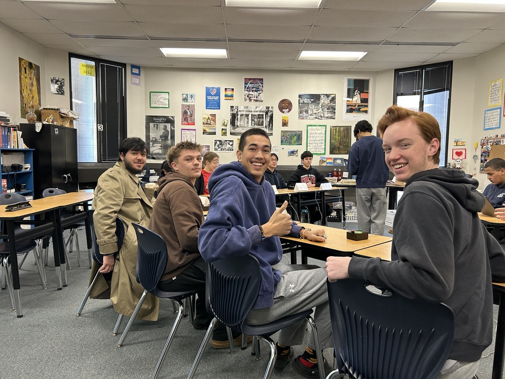 Brains, buzzers and a big comeback 🧠⚡  The Valley Park High School Scholar Bowl team is back in action for the first time since 2019 and already making their mark!  At the Patriot Academic Tournament VI at Parkway South, the team placed 15th out of 30, with George Doerr finishing an impressive 13th out of 150 competitors.  They kept the momentum going at the Eagle Invitational, placing 12th out of 24 teams and earning a spot at Small School Nationals 🎉 Shoutout to Brayden Kiefer (10th)!  Next up: 📍 North Point Grizzly Invitational – April 11 📍 Missouri Scholar Bowl Districts – April 18  Let’s go, Hawks! 💙🧡 #VPPride #OneCommunity