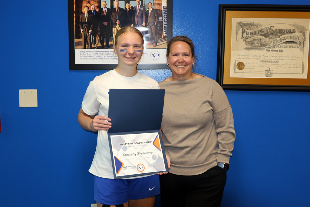 So much to celebrate at last night’s BOE meeting! 🎉 We recognized our Athletes of the Month, Kim Crawford (track) and Kennedy Steinkamp (girls soccer). 🏆 We also honored our VPHS VIP Students of the Month from VPMS, Quentin Ford and Carley Simon. 💙🧡 These students make Valley Park shine. We’re proud of you! #VPPride