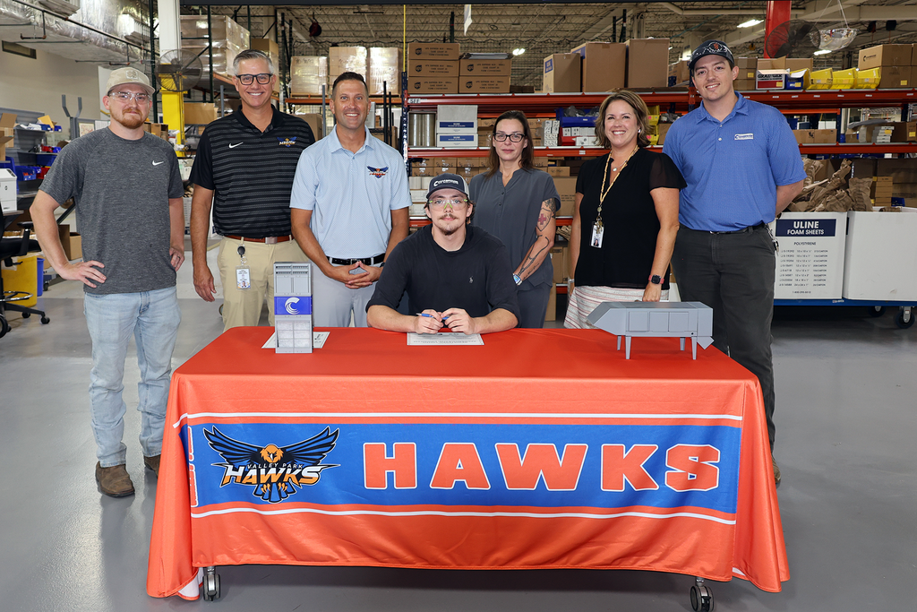 🎉 Congratulations to Valley Park High School student Mark Pennington, who has officially signed his commitment to participate in the Valley Park School District’s U.S. Department of Labor Registered Youth Apprenticeship Program!  Through his apprenticeship with Cambridge Air Solutions, Mark will gain valuable hands-on experience while continuing his academic journey. We’re proud of Mark for taking this exciting step toward his future and representing Valley Park with pride! 💙🧡  #VPPride #LimitlessLearning #YouthApprenticeship