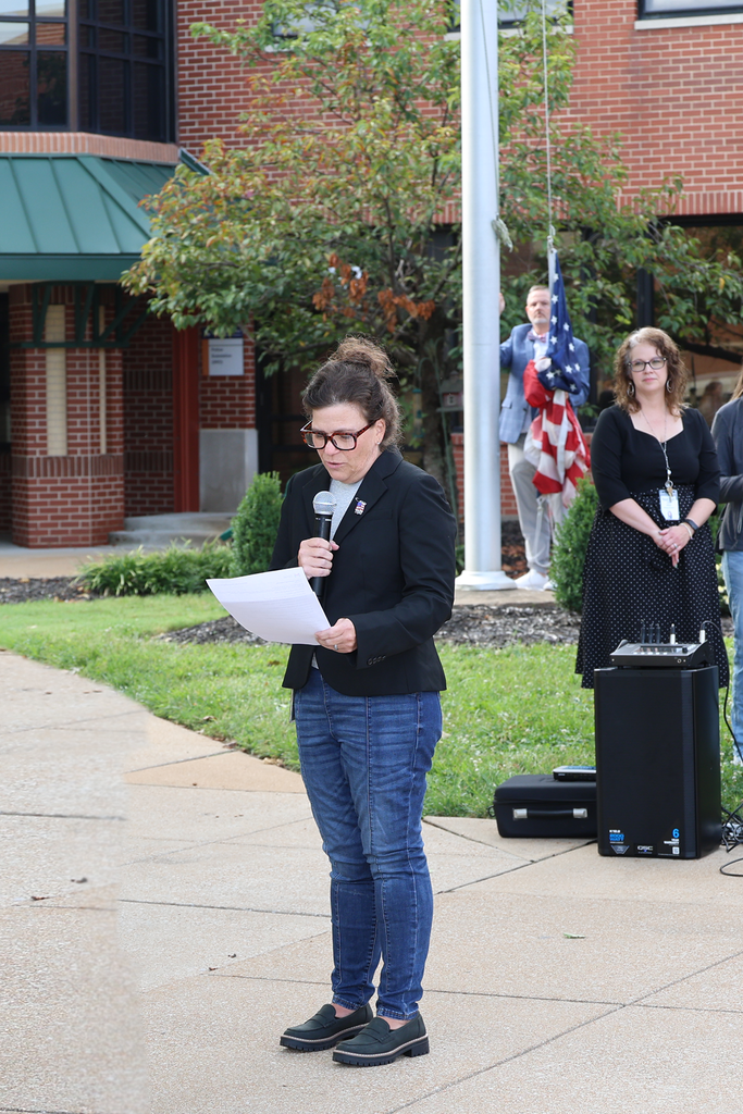 oday, VPSD paused to remember and reflect during our 9/11 Ceremony, livestreamed across the district. The VPHS Choir performed the National Anthem, Liberty Marx ’28 played “Taps,” and USMC veteran and VPHS counselor Dr. David Cook shared a meaningful message.  We will never forget. 🇺🇸 #VPPride