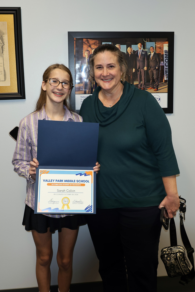 🎉 Lots to celebrate at last night’s BOE meeting! Congrats to Athletes of the Month Joe Cook & Brooklyn Maddock and VPMS Students of the Month Debora Reinaldo ’33 & Sarah Colvin ’32! Brooklyn couldn’t join us, but we were proud to recognize her! 💙🧡 #VPPride #VPHawks