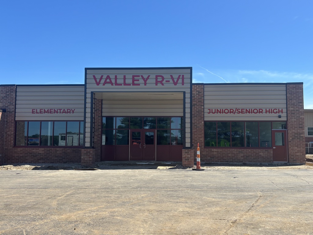 Picture of school building with writing across the front.  Elementary Valley R-VI Junior/Senior High