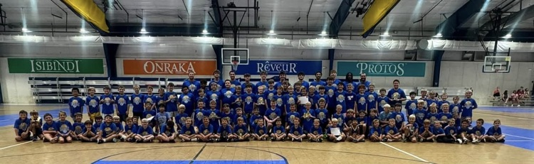 Basketball Group Pic