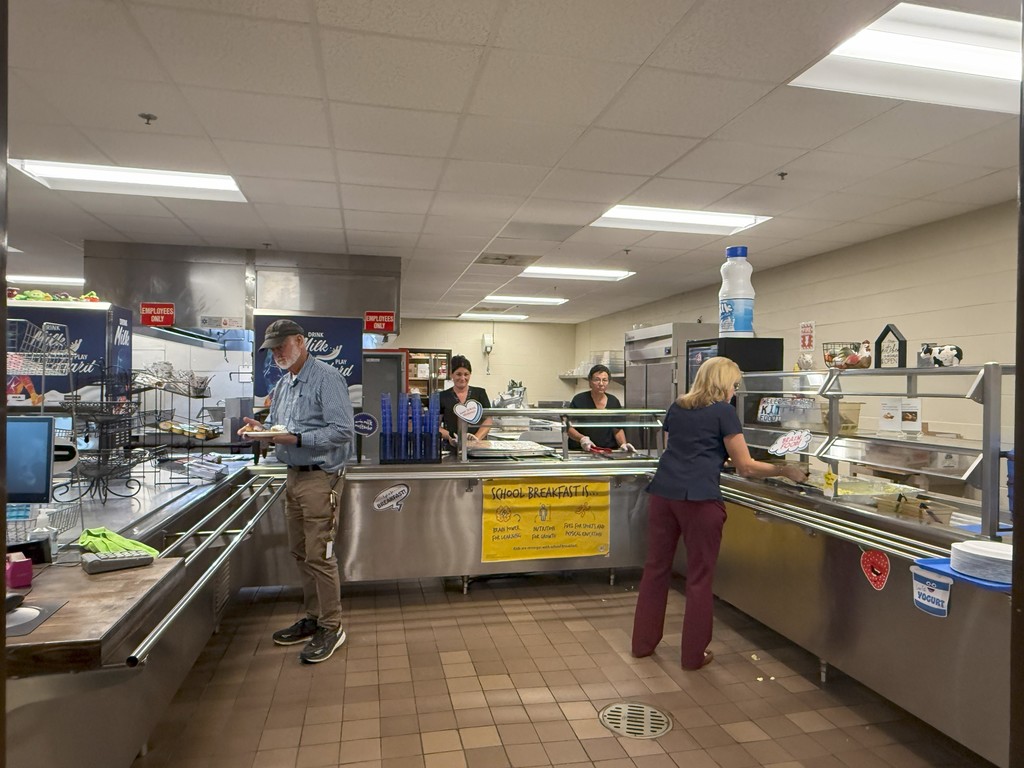 Nutrition Providing Lunch
