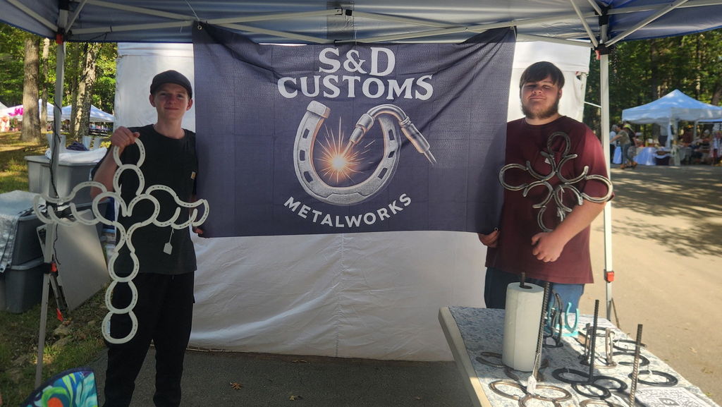 S & D Customs