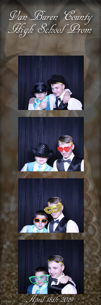 Photo strip with 4 photos from VBHS Prom 2019