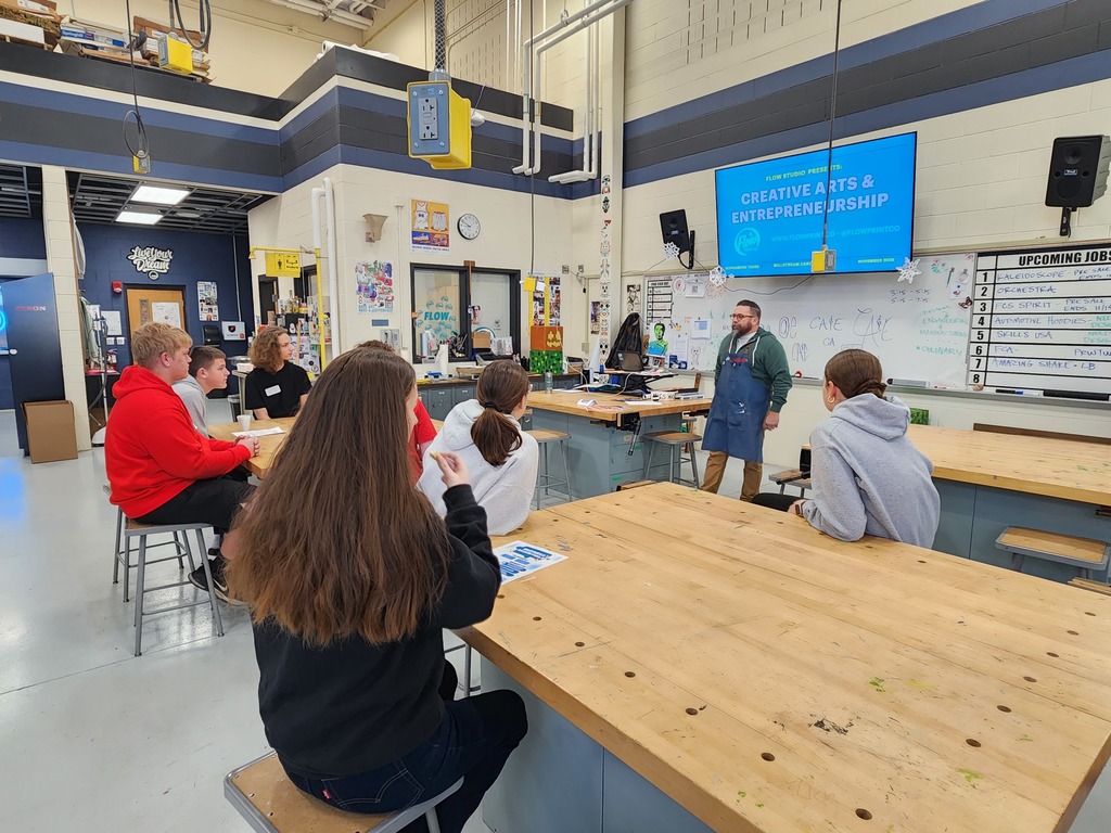 Van Buren graduate and Millstream teacher Mr. Jason Wagner explains the Creative Arts & Entrepreneurship program at Millstream.