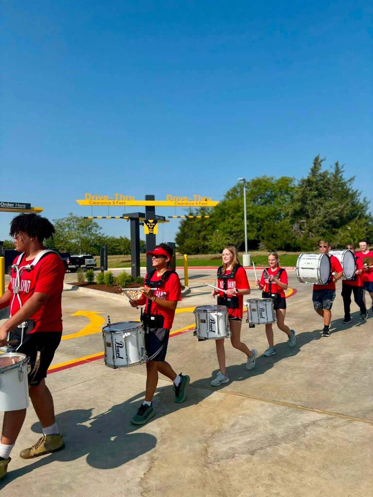 HIGH SCHOOL STUDENT DRUMLINE