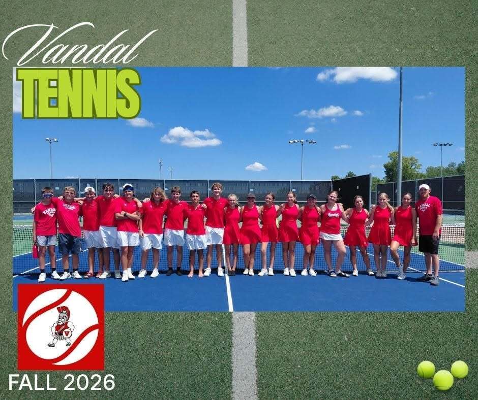 Vandal Tennis Fall 2026 Photo of tennis team after a match