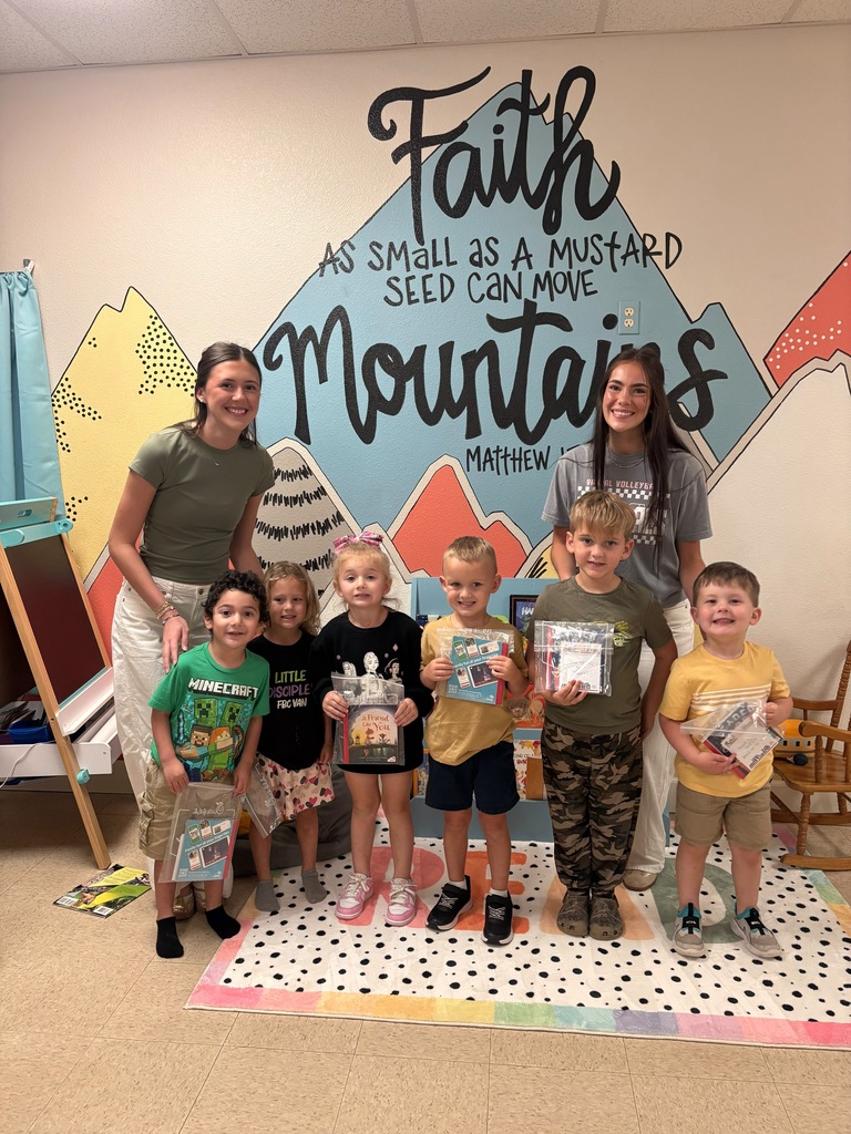 VAN STUDENT COUNCIL MILLION BOOK GIVEAWAY 