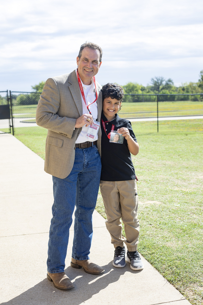 student dressed as don dunn