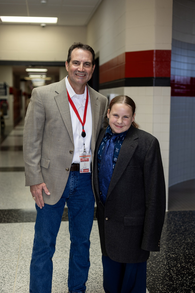 student dressed as don dunn