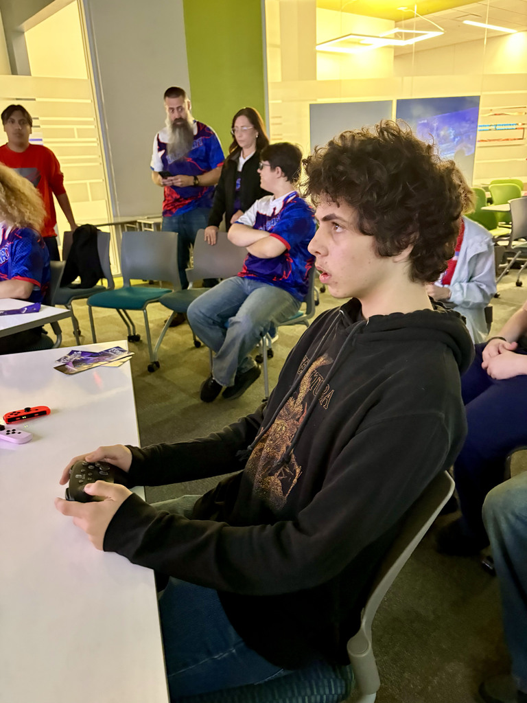 Van High School eSports Team 