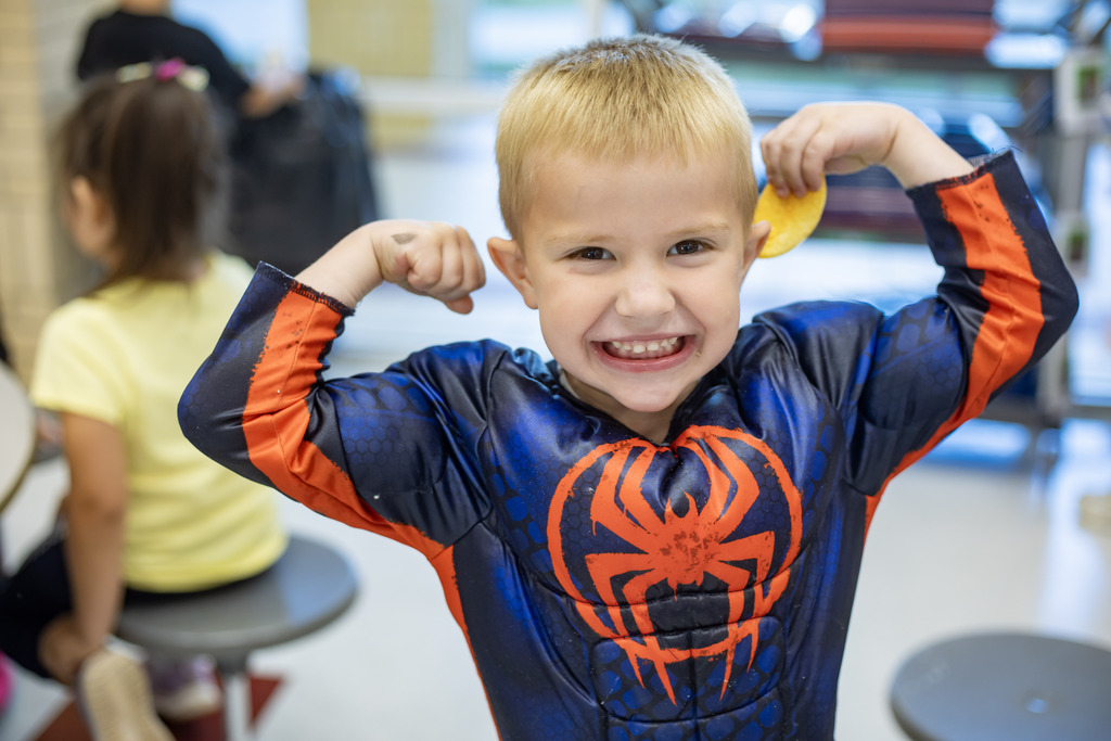VISD RED RIBBON WEEK MONDAY BE THE HERO OF YOUR STORY 