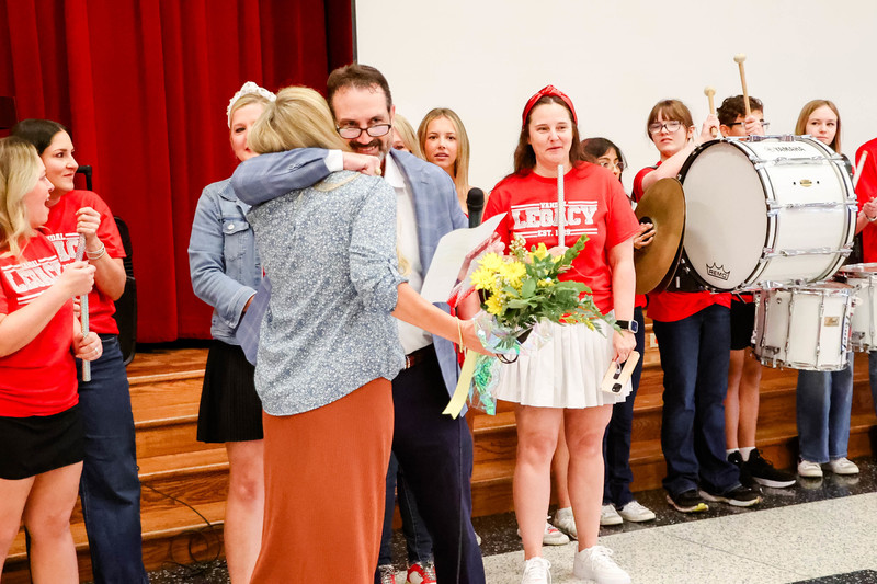 jenny shaw hugs mr dunn