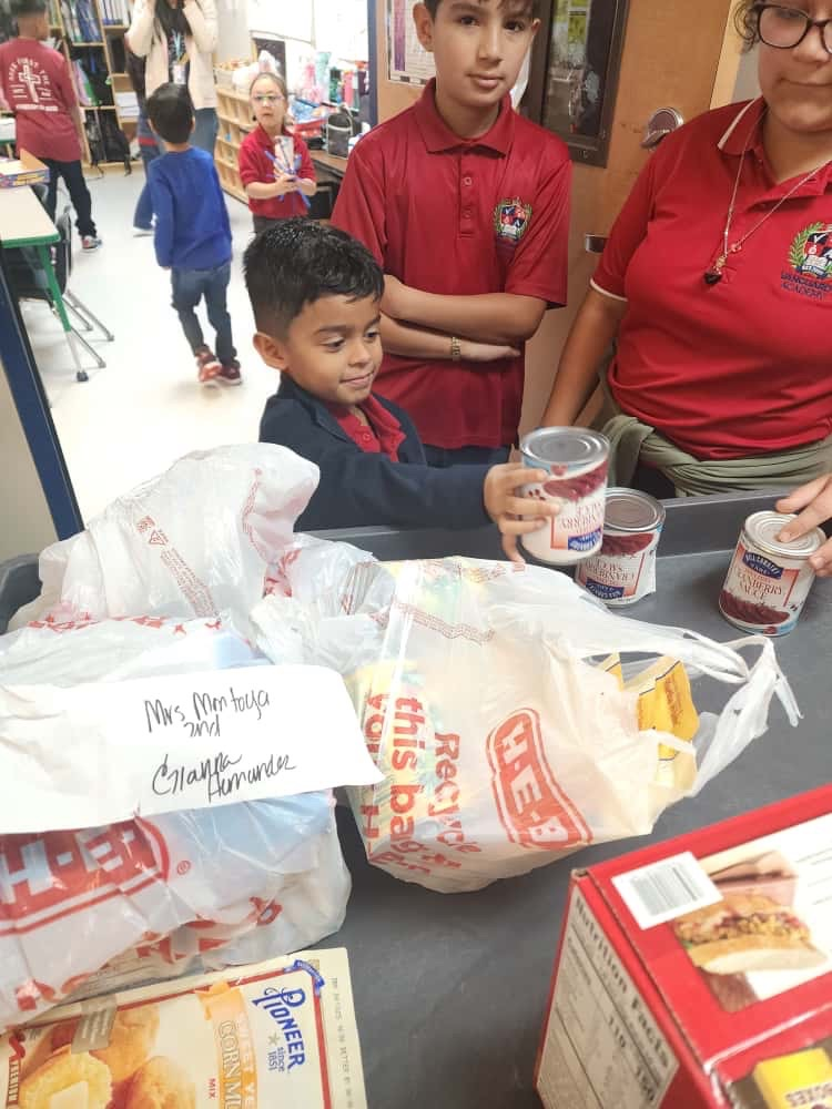 student council food drive 