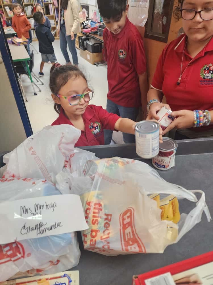 student council food drive 